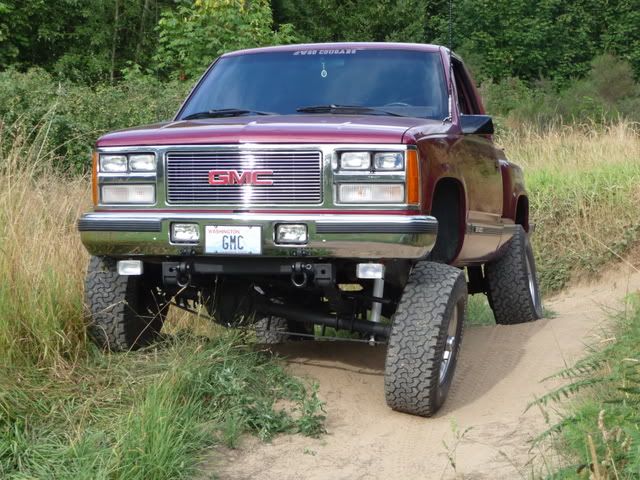 Tech: 88GMCtruck's Budget Solid Axle Swap Build | GMT400 - The Ultimate ...